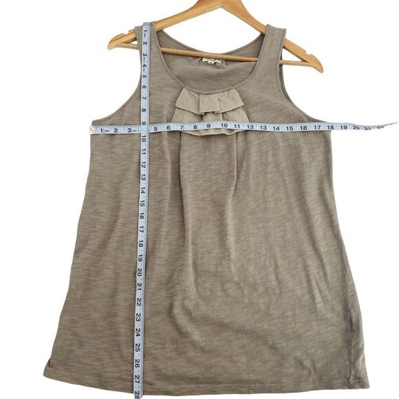 Generra taupe tan ruffle detail tank size medium - Picture 6 of 6